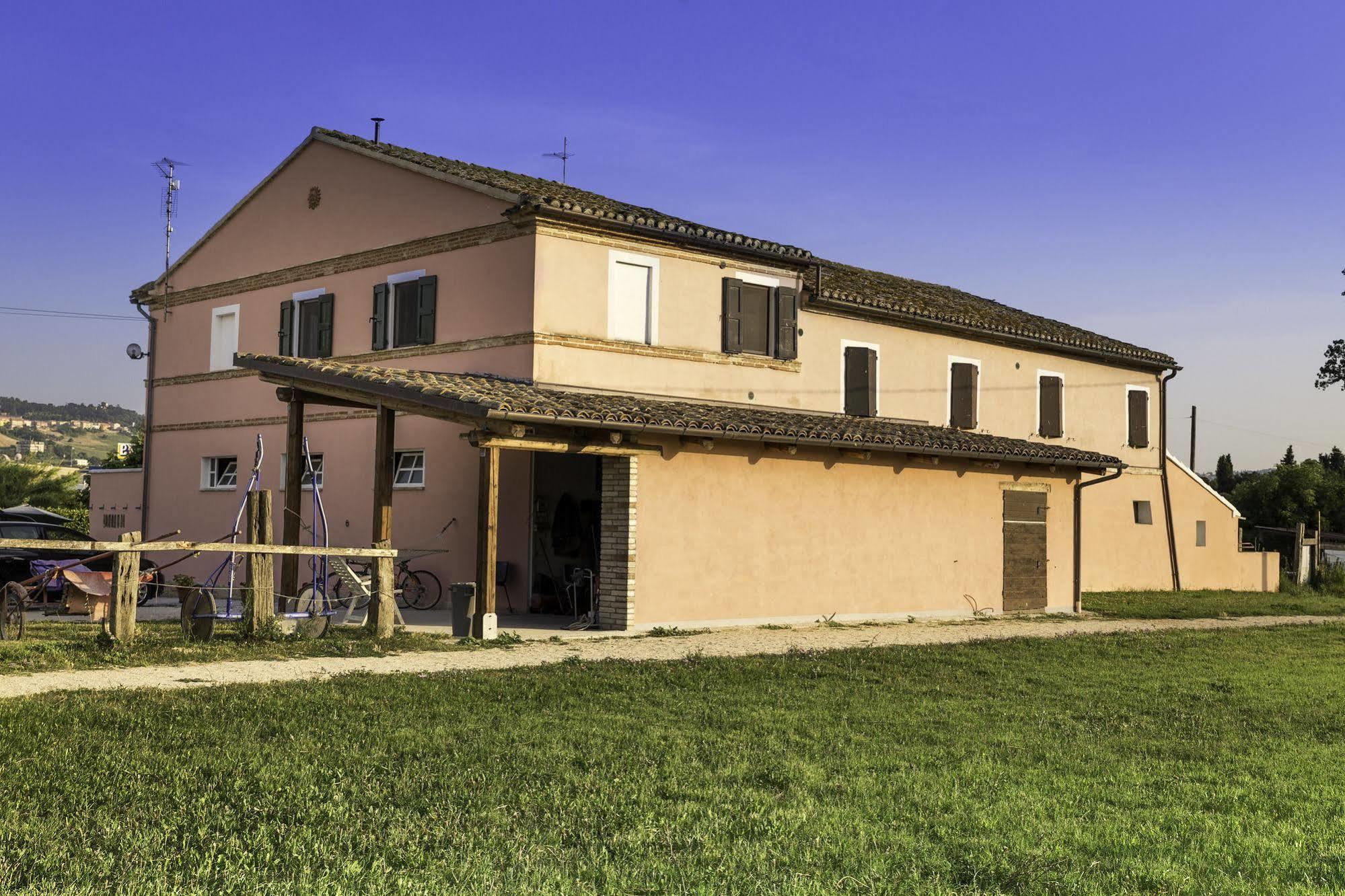 La Locanda Del Musone - Loreto B&B Conero Castelfidardo Esterno foto
